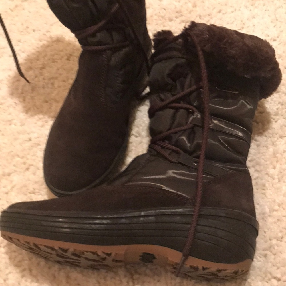 Pajar faux fur lined waterproof boots